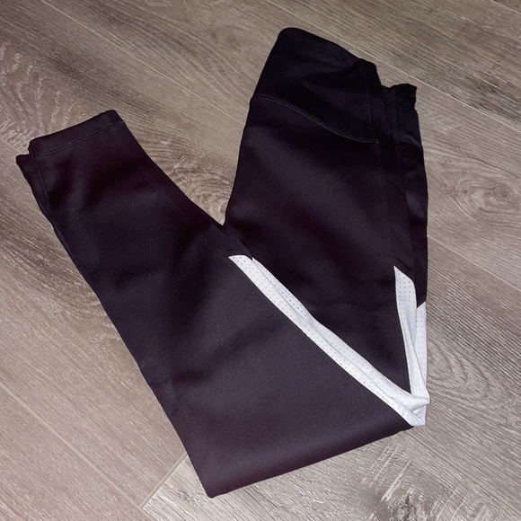 ZYIA Black Primo Mesh Hi Rise Leggings Black Primo Mesh Hi-Rise 7/8 24" 8-10 - Picture 2 of 6